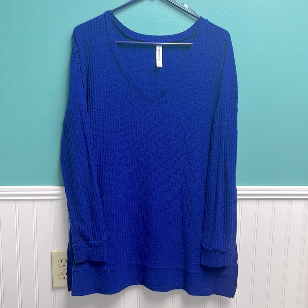 Zenana Outfitters Royal Blue Waffle Knit Long Sleeve Top.